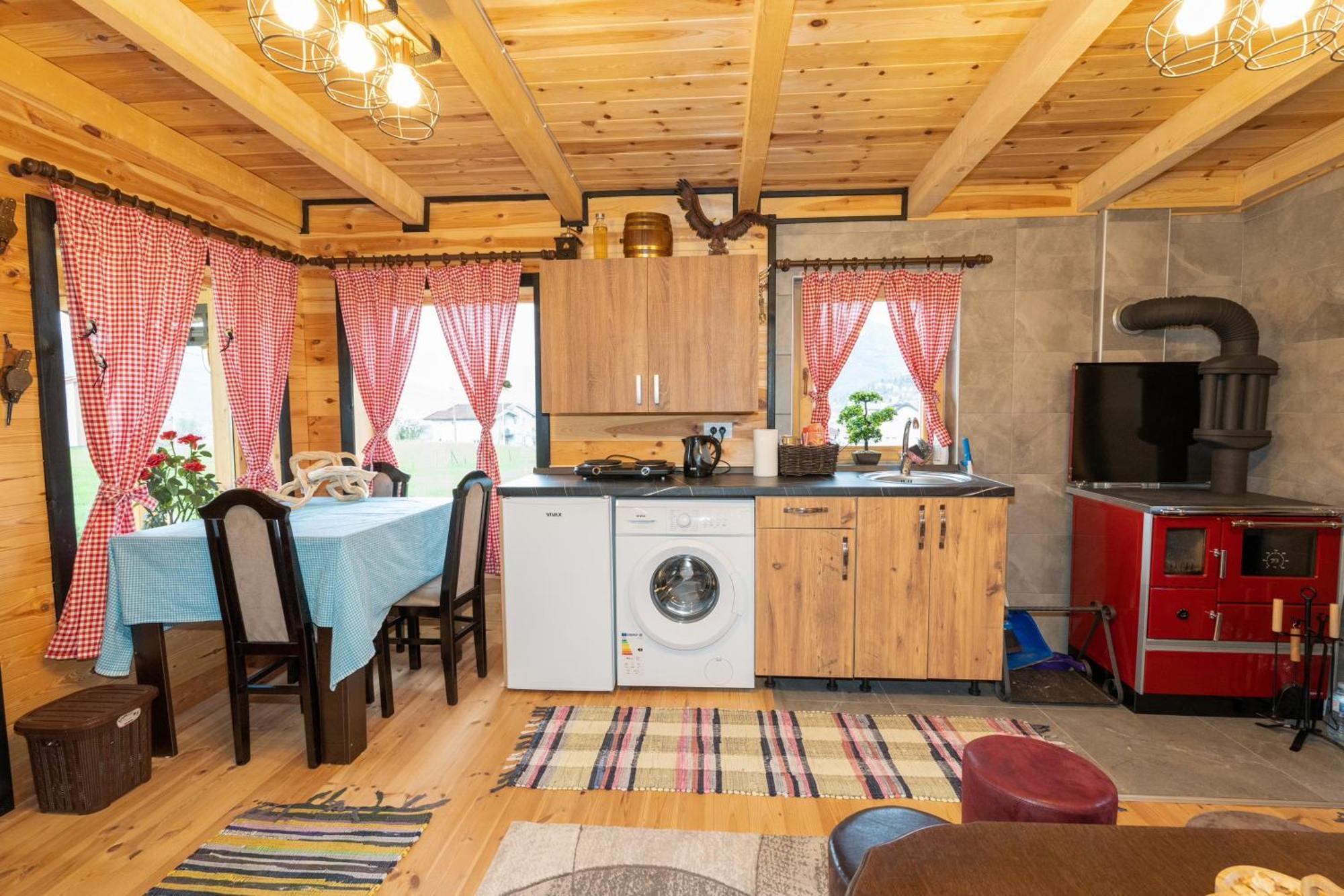 플라브 Salerno Camp 빌라 외부 사진